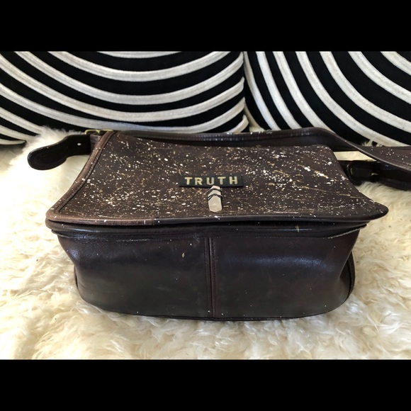 UNIQUE Embellished ART Vintage COACH Classic Messenger Bag ONE OF A KIND ART!!! - Picture 3 of 8